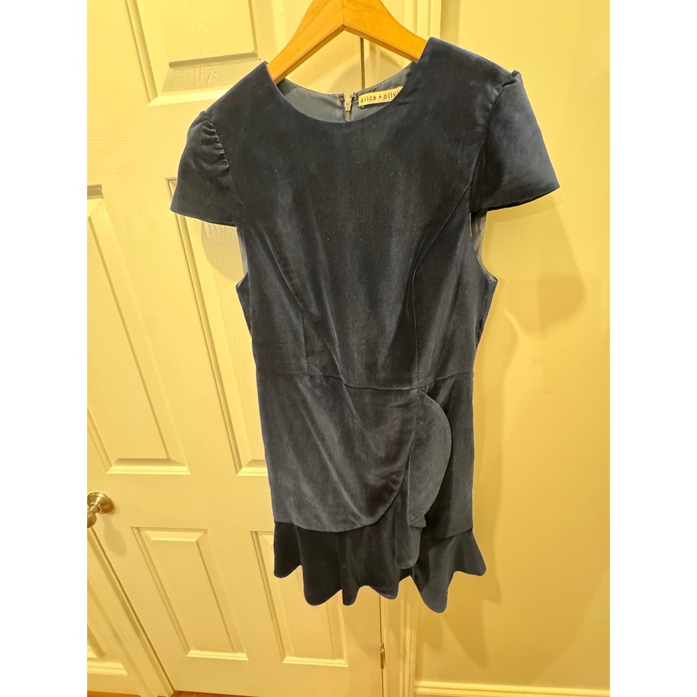 Alice + Olivia Navy Blue Velvet Ruffle Mini Dress CC808B69513 Short Sleeve‎
